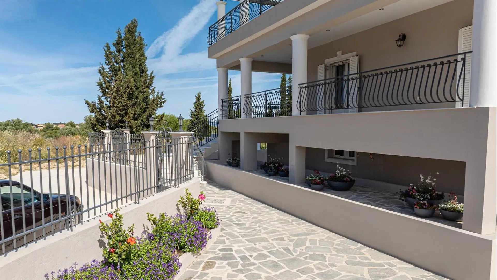 Irene Luxury Apartment & Studio Metaxata 0*,  Greece